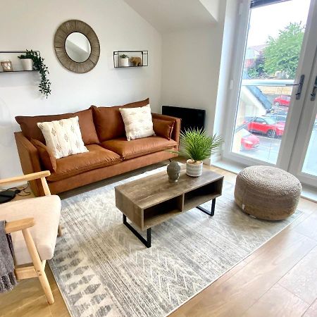 Modern 2 Bed Apartment/Free Parking/Near City/Self-Check In Handsworth Exterior foto